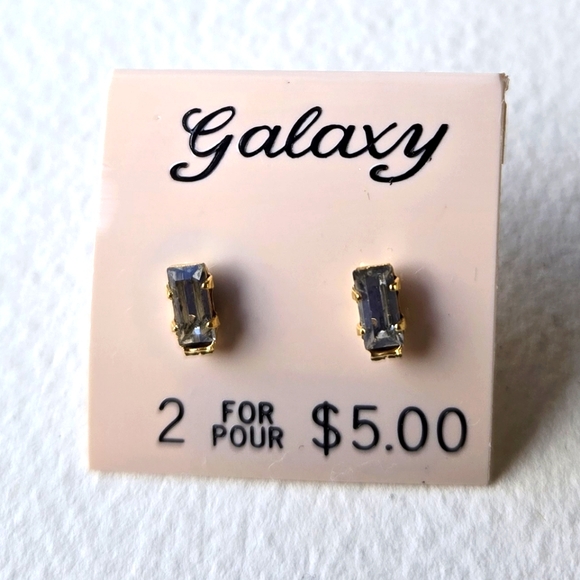Galaxy Goldtone Hypoallergenic Earrings - Picture 1 of 2